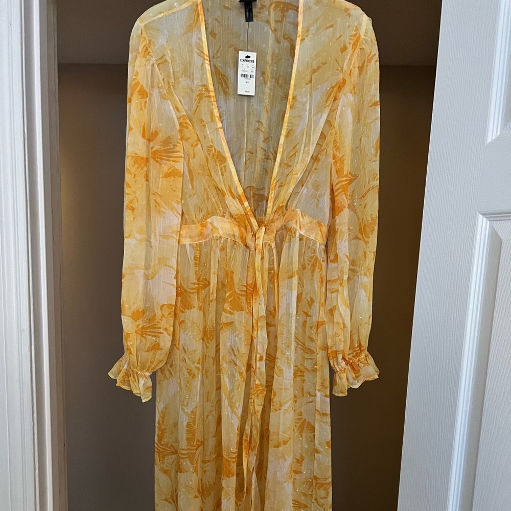 Beautiful flowy sheer yellow cardigan w/gold accent dots Express- size M/L New